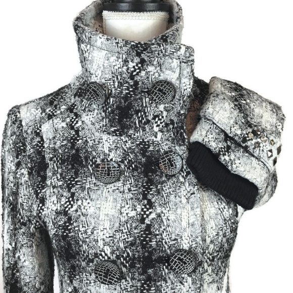 BKE Buckle Whipstich Coat Embellished Size Small - Picture 2 of 8